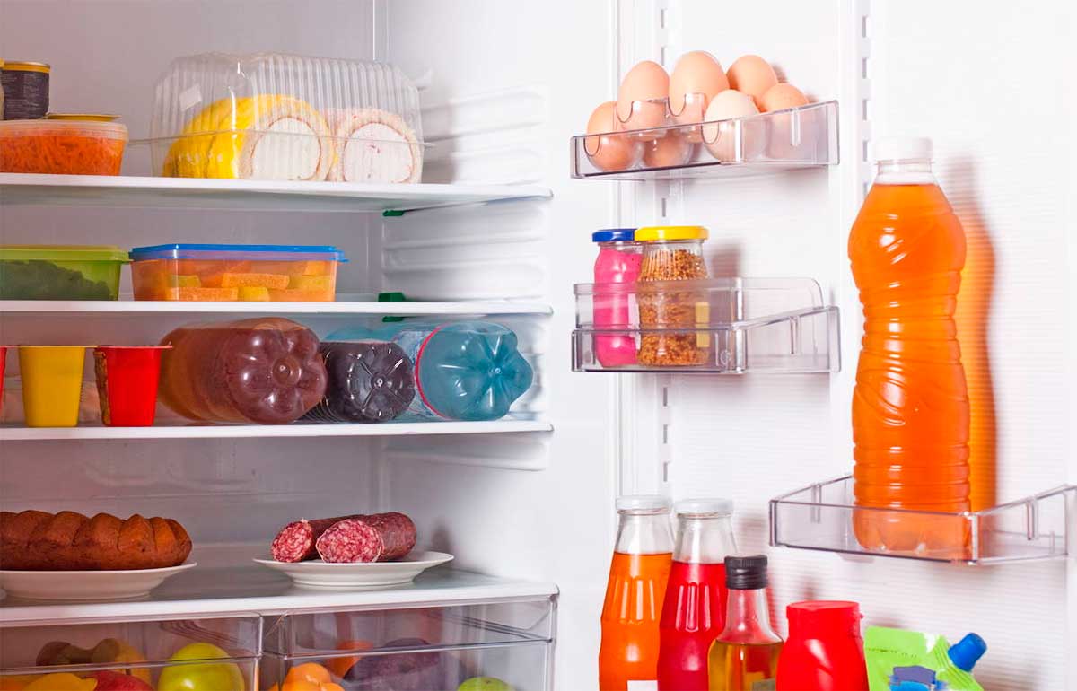 Dónde colocar los alimentos en el frigorífico para que duren más. SAT Madrid, reparación de electrodomésticos